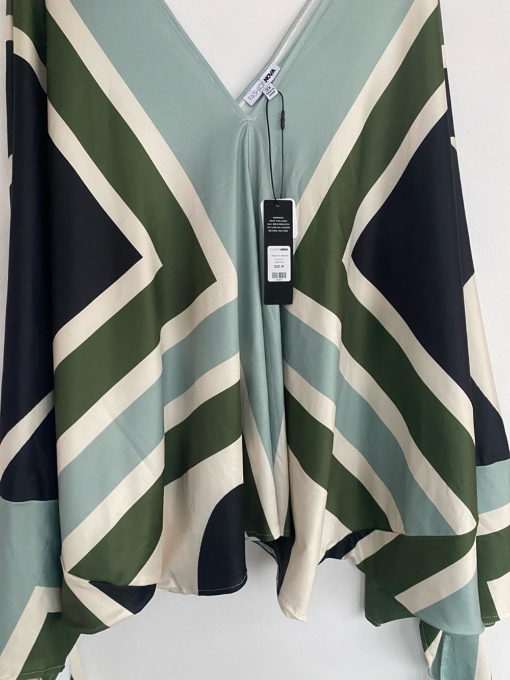 NWT-'Beautiful Stylish Olive & Black Geometric 2piece Pant Set- 3x! *Pants Long* - Picture 5 of 6
